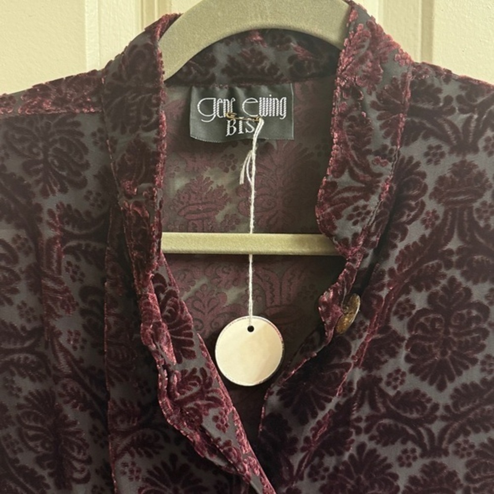 NWT vintage Gene Ewing bis bis purple burn out velvet button down blouse small